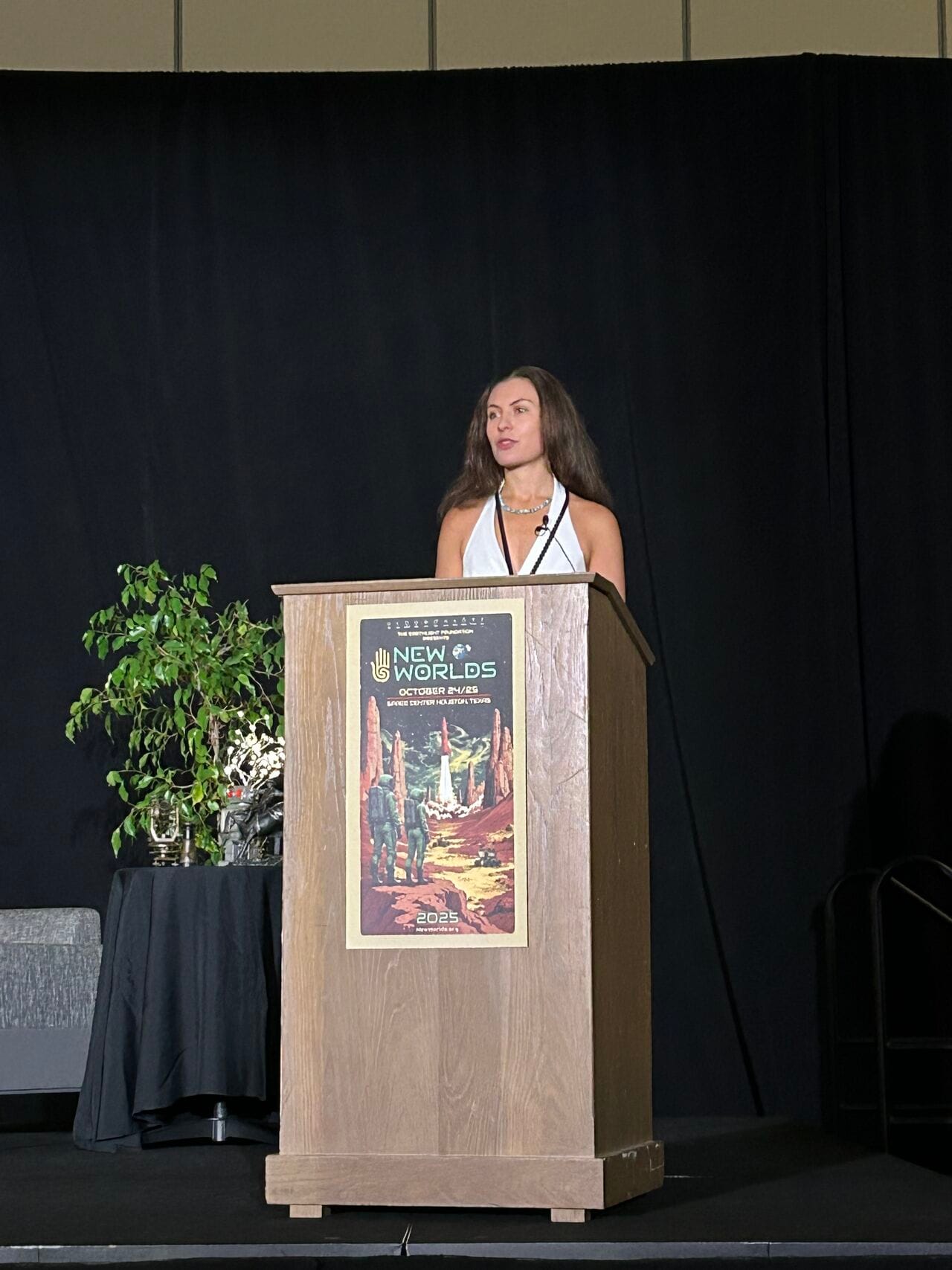 Angelica Sirotin at NewWorlds 2025